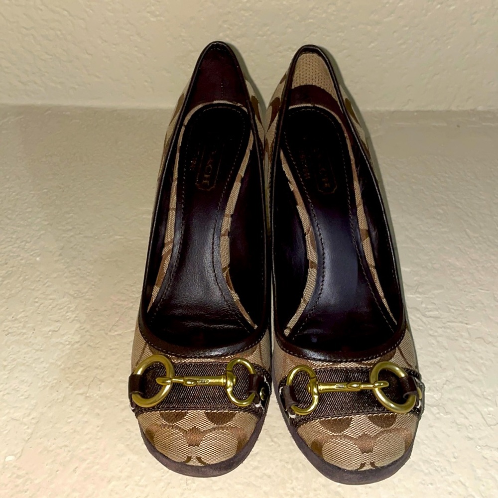 Coach Wedges